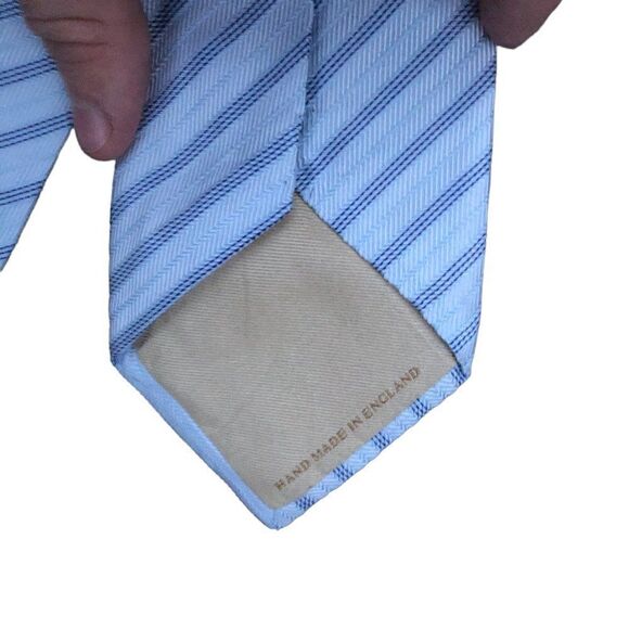 100% Authentic Burberry Tie 'Handmade in England' Blue - Picture 3 of 9